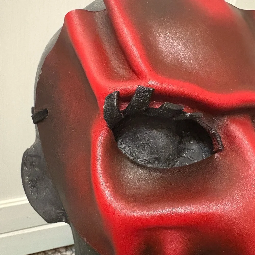 Femme Red Cthulhu Mask